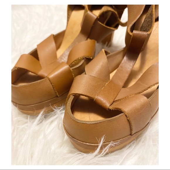 Leather Sandals with Wood Heels - Picture 2 of 4